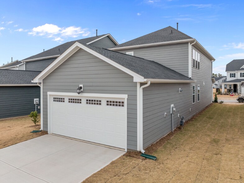 Building Photo - 2932 Ocean Sunrise Dr