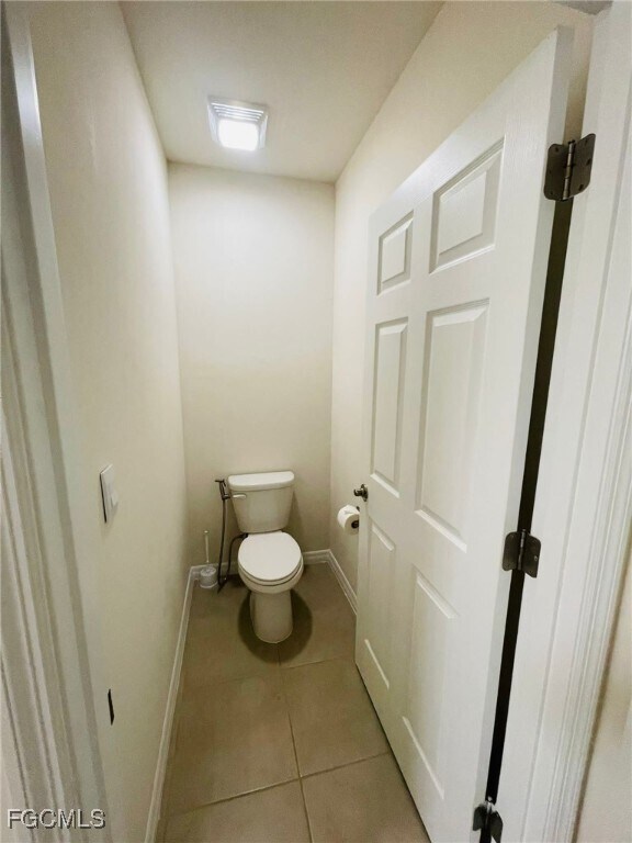 Building Photo - 2426 NW 19th Pl