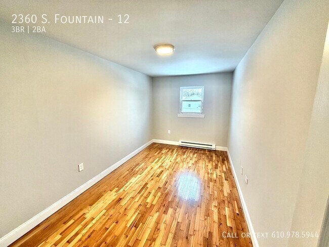 Building Photo - 2360 S. Fountain-12