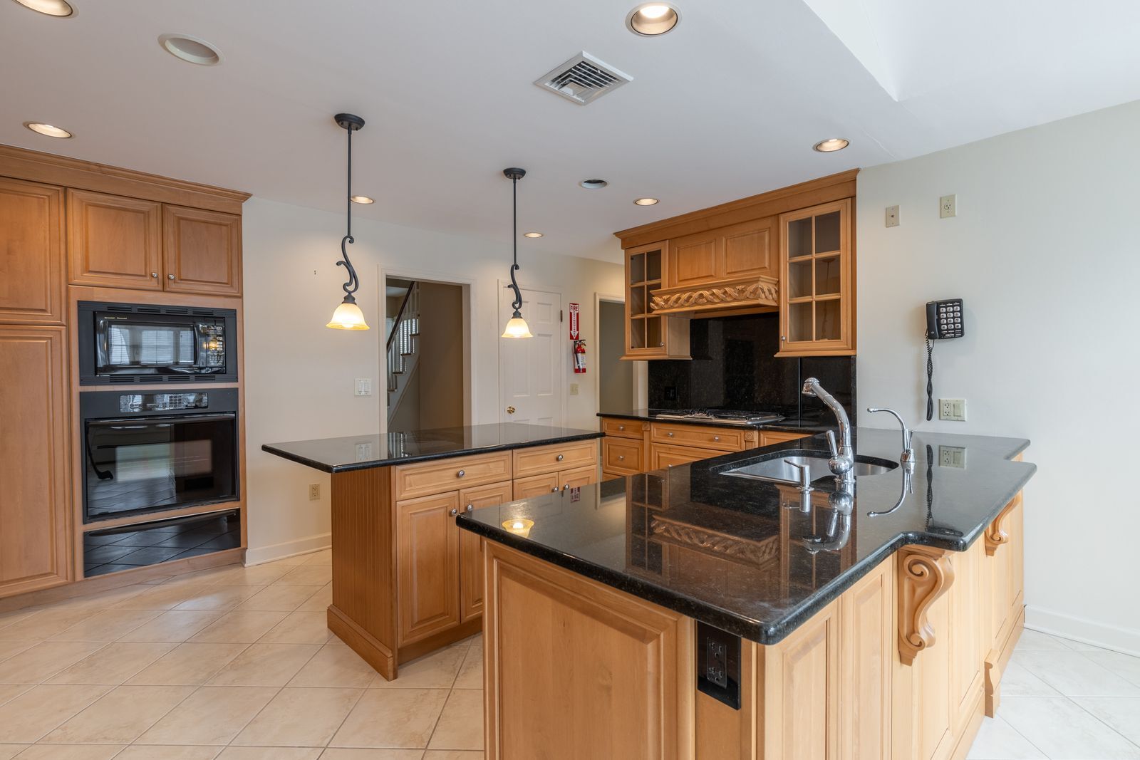 Building Photo - 42 Jefferson Ave