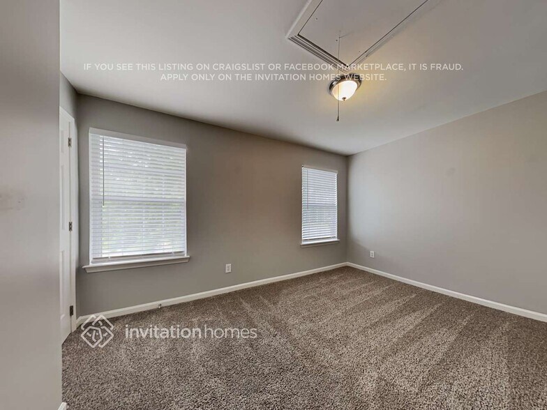 Building Photo - 1701 Pine Mountain Rd