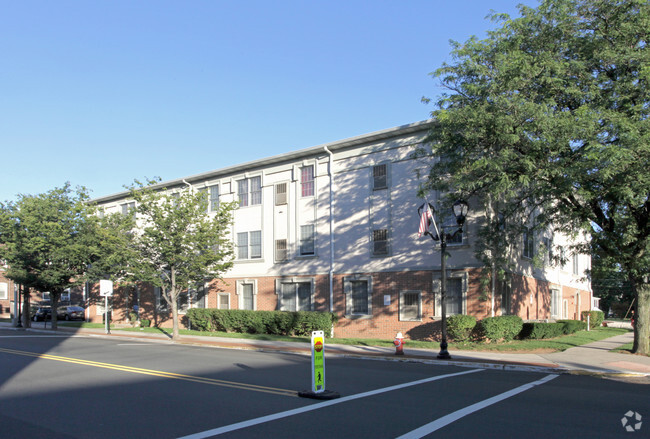 Primary Photo - Dunellen Station Condominiums