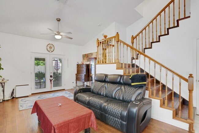 Building Photo - 6677 Ryan Chase Ct