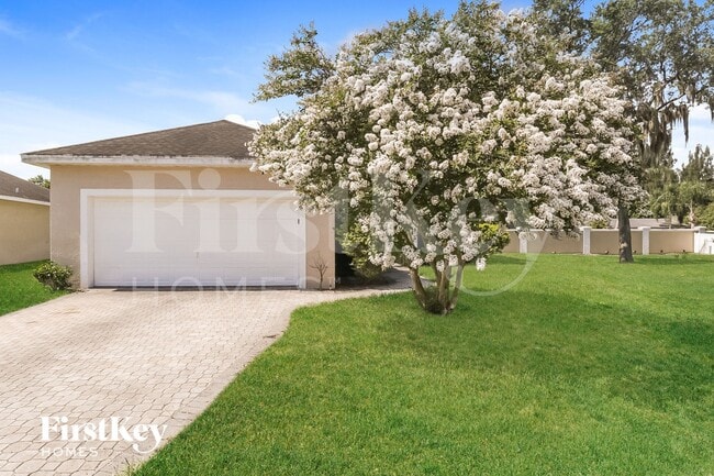 Building Photo - 1020 Robin Ln