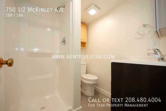 Building Photo - 750 1/2 McKinley Ave-