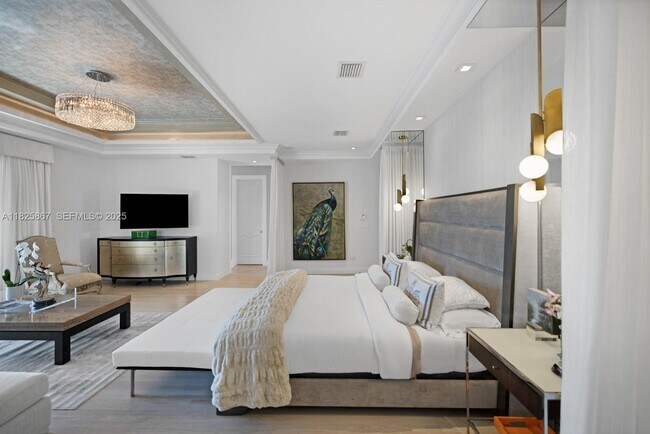 Building Photo - 176 S Hibiscus Dr