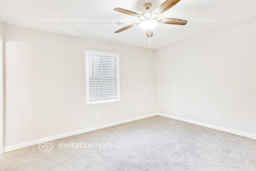 Building Photo - 38 Watson Glen Dr