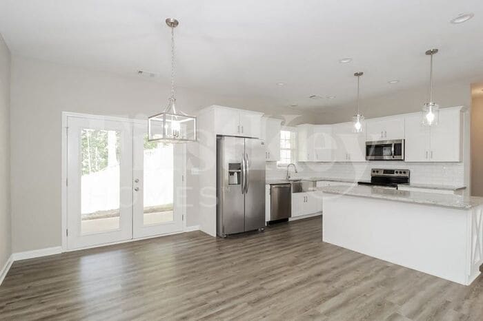 Building Photo - 724 Somersby Dr