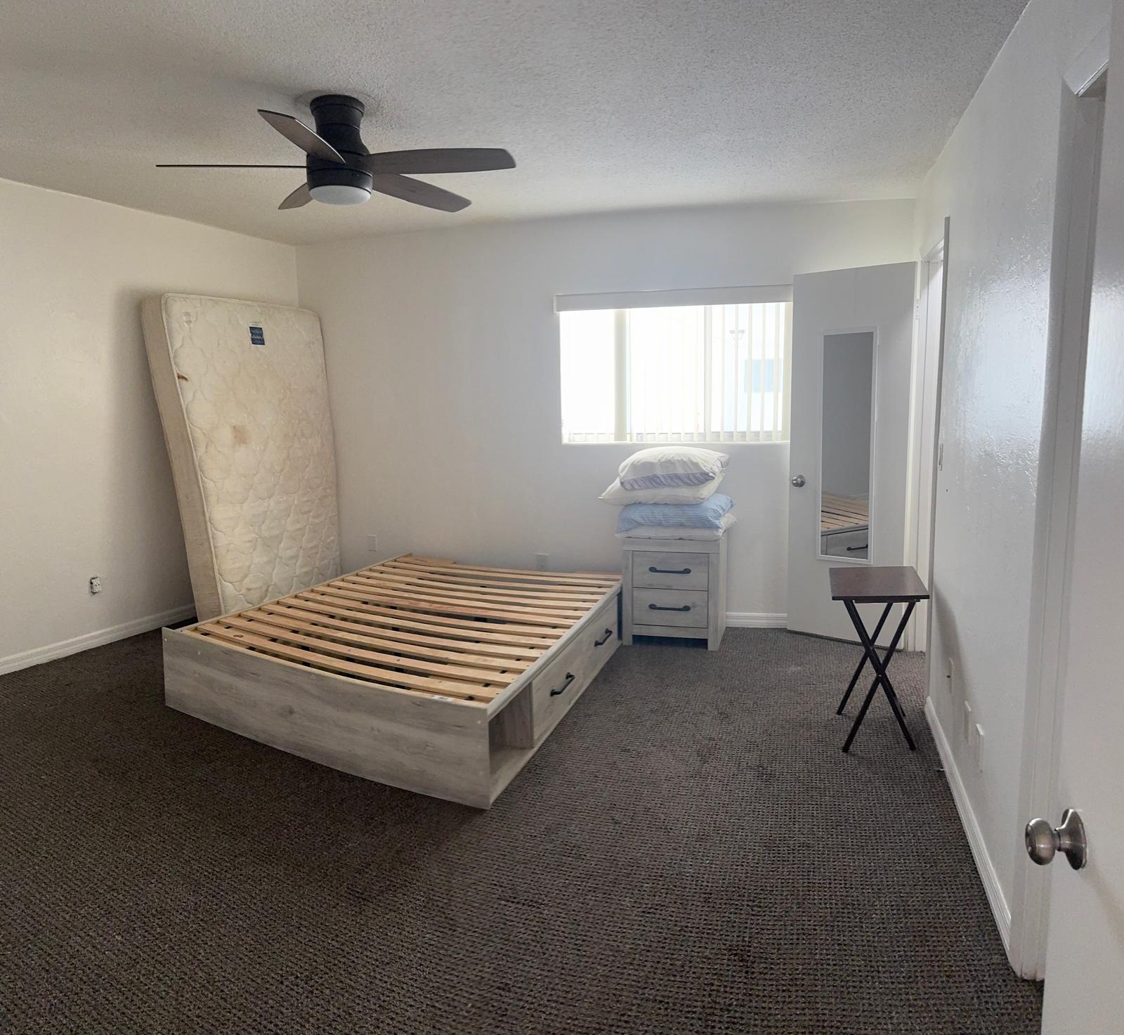 Building Photo - 305 Ridge Blvd