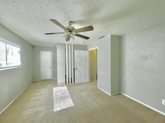 Building Photo - 1301 Grant Dr