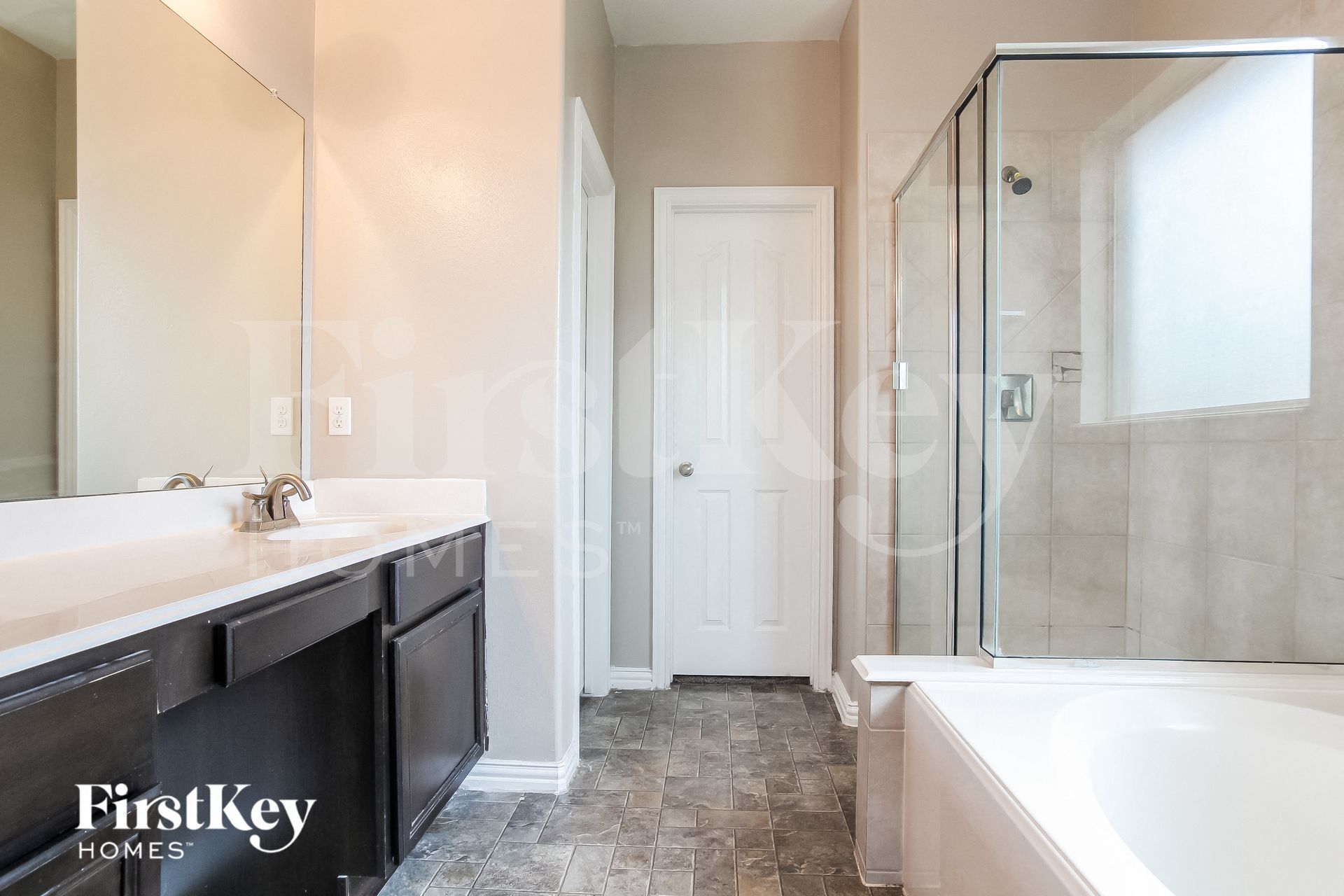 Building Photo - 5211 Clipper Hill Ct