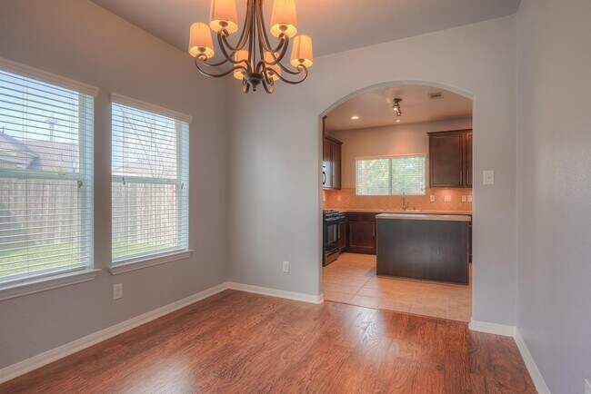 Building Photo - 13802 Dunhurst Ln