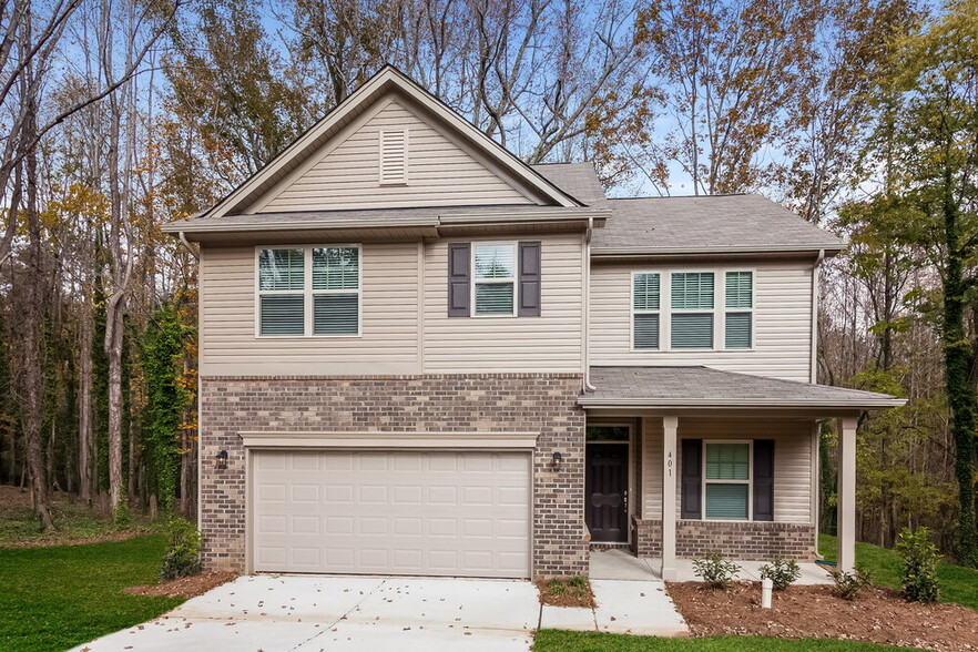 Primary Photo - 401 Breezewood Dr