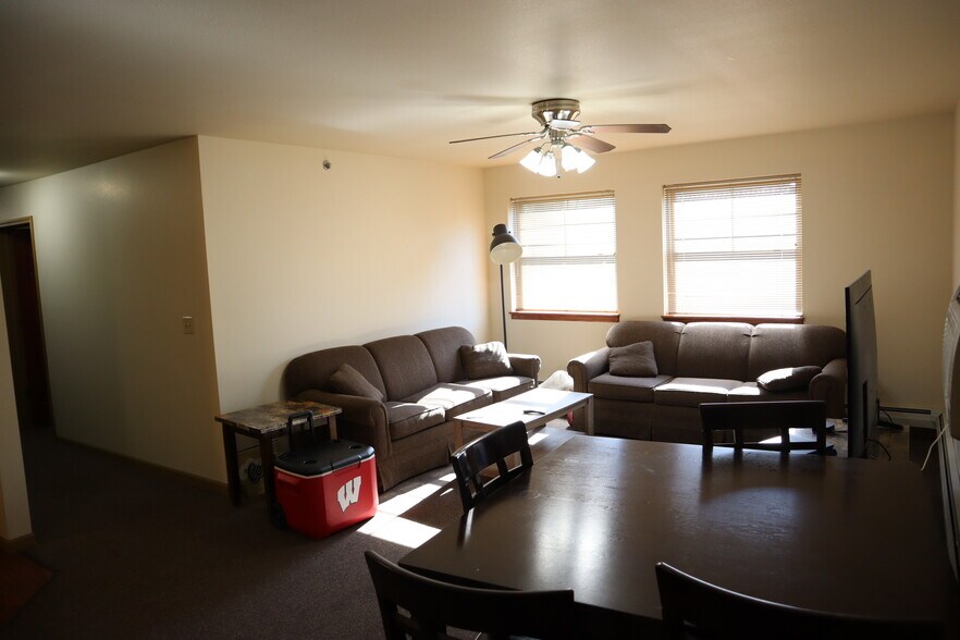 Living Space - 158 N Tratt St