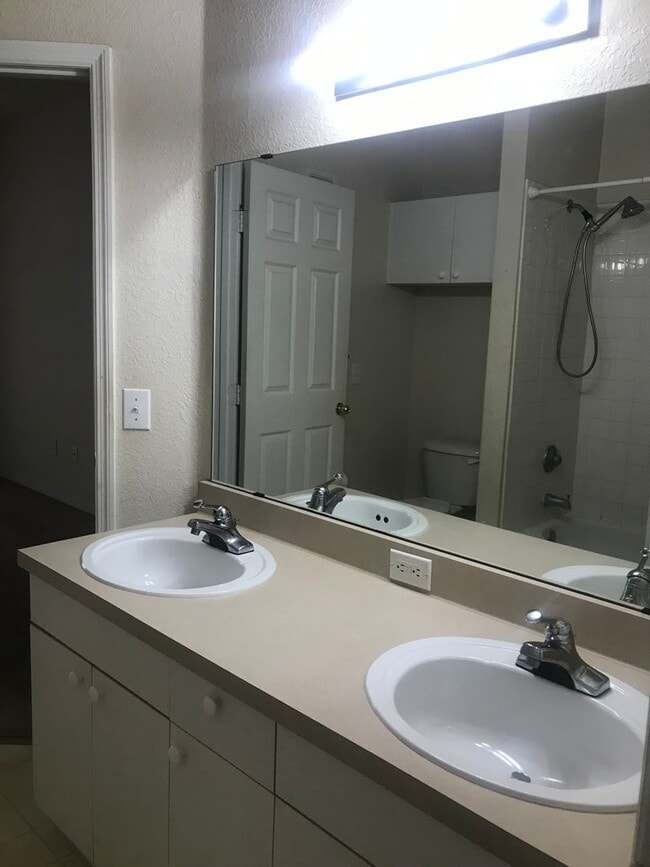 Building Photo - 3751CR#2335(100)