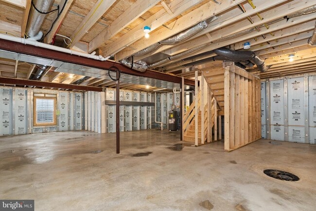 Building Photo - 508 Charleston Dr
