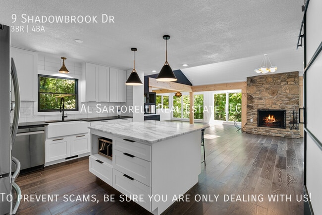 Building Photo - 9 Shadowbrook Dr
