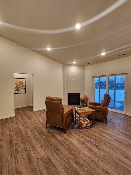 Building Photo - 812 7th St SW