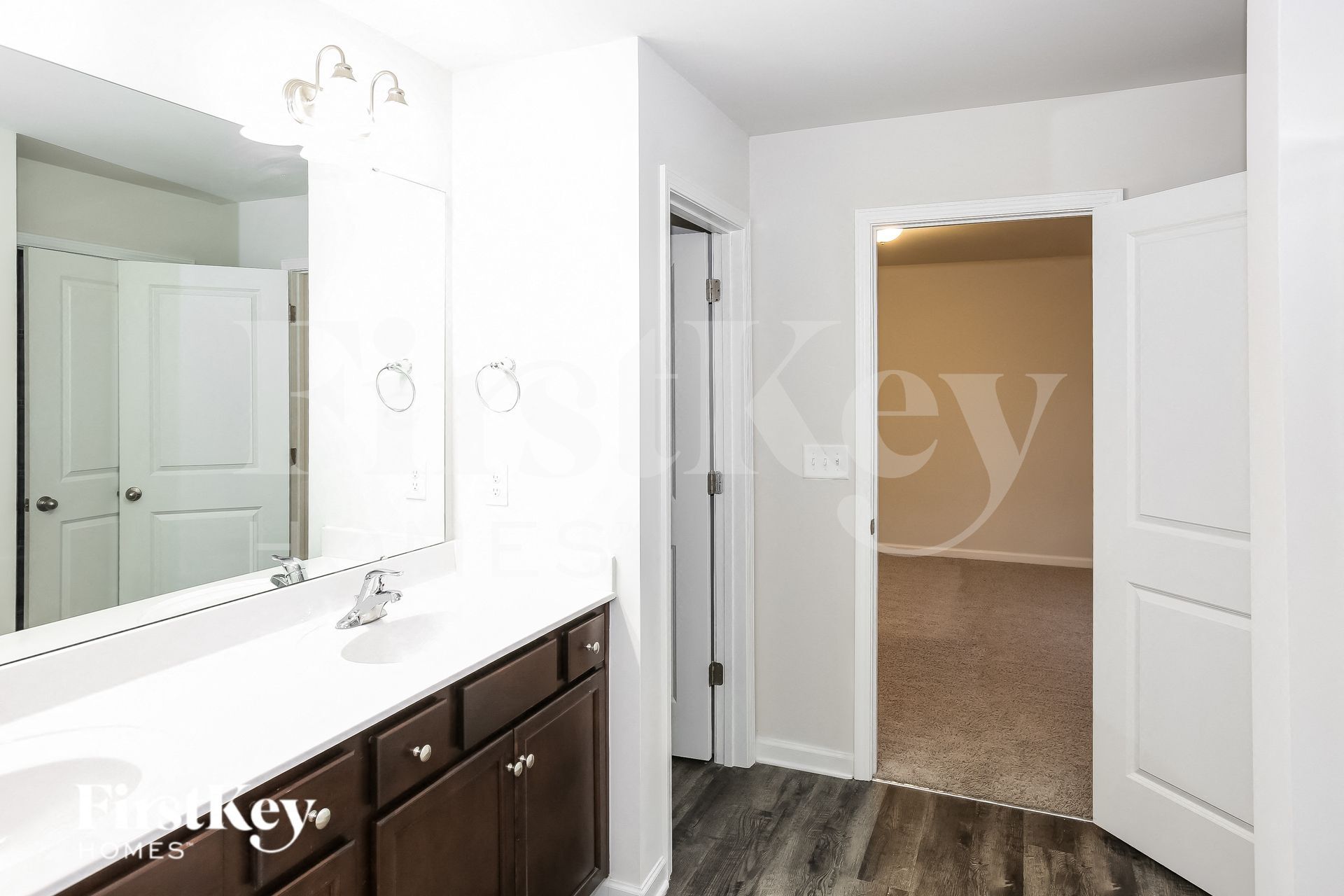 Building Photo - 6351 Mosley Glen Dr