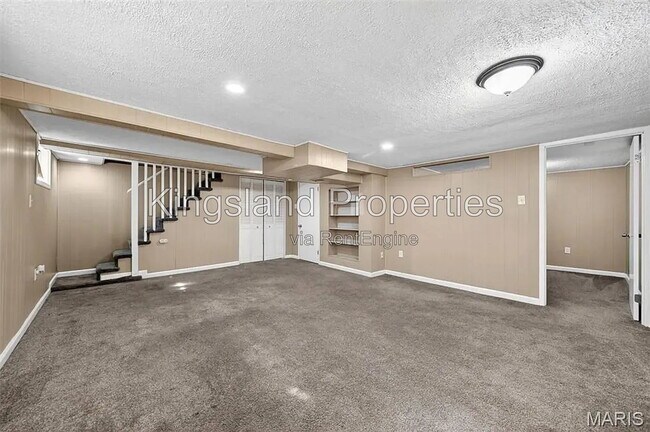 Building Photo - 1236 Bliss Dr
