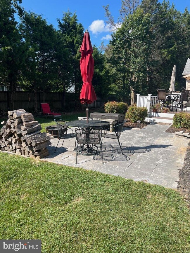 Building Photo - 10911 Buena Vista Ct