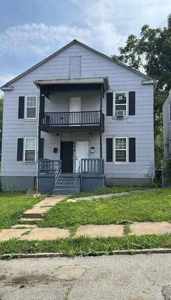 Primary Photo - 844 Canaan Ave