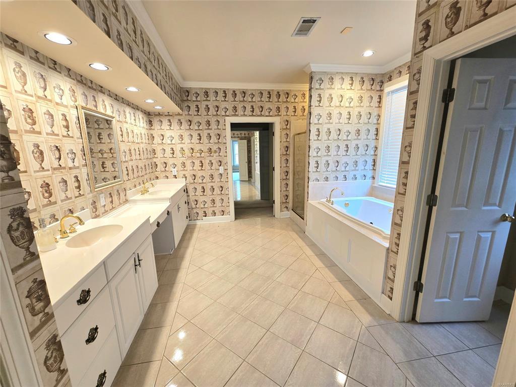 Building Photo - 8457 Chadburn Crossing