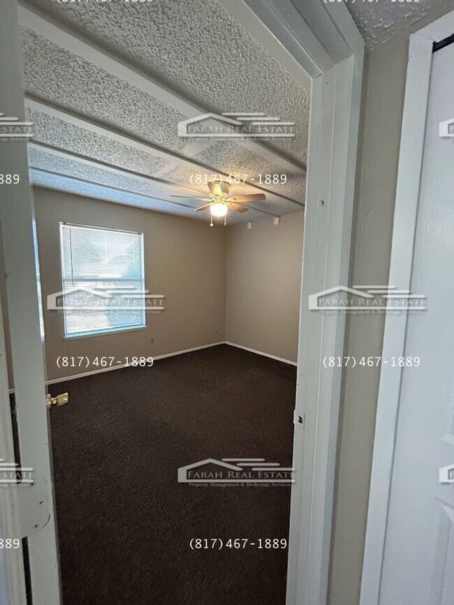 Building Photo - 3/2 in Arlington, Available Now!
