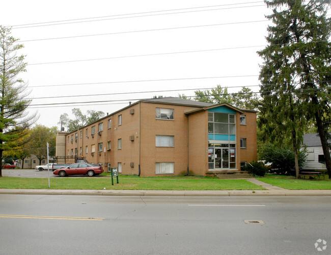 Building Photo - 3788 Cleveland Avenue