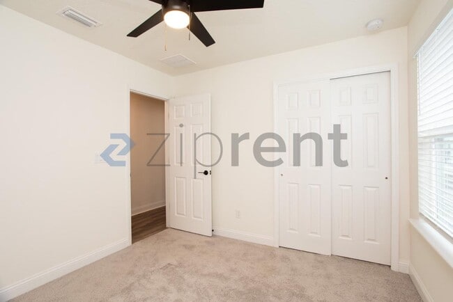 Building Photo - 277 Rambling Brk Trl