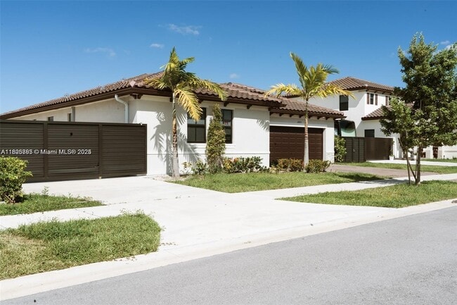 Primary Photo - 12833 SW 226th St