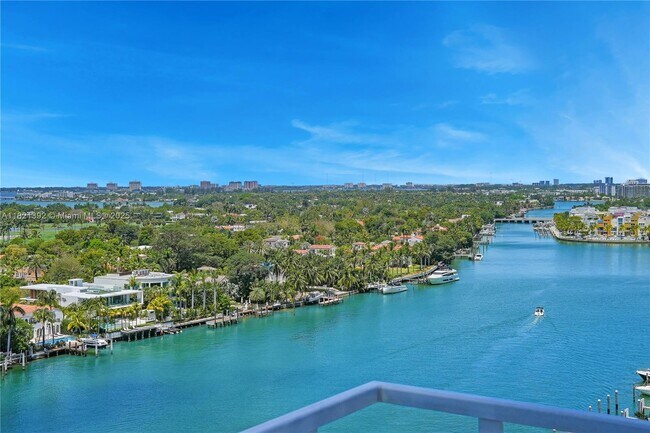 Building Photo - 5600 Collins Ave