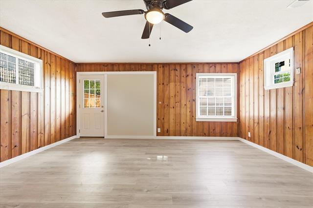 Building Photo - 3523 Dutton Dr