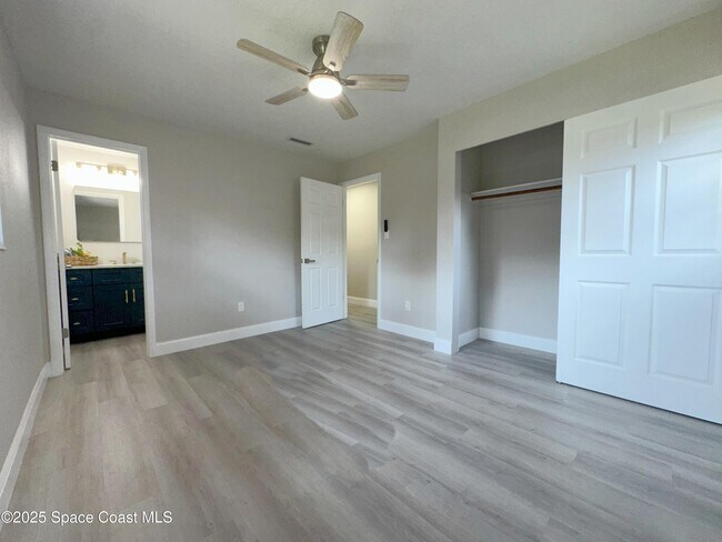 Building Photo - 922 S Carolina Ave