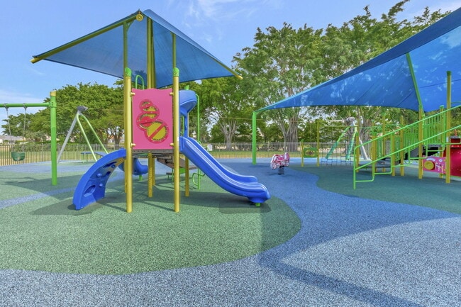 Building Photo - 21383 Falls Ridge Way