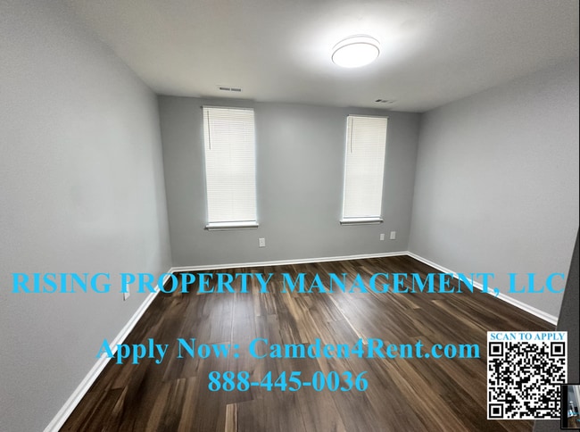 Building Photo - Newly Renovated 3 Bedroom 1.5 Bathroom hom...