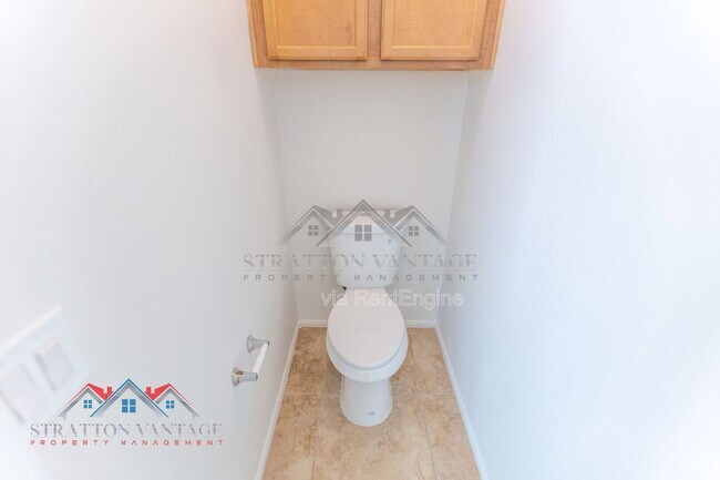 Building Photo - 9096 N 97th Dr