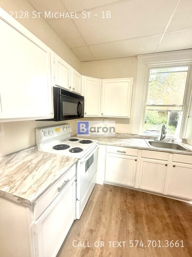 Building Photo - 2128 St Michael St