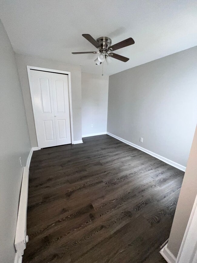Building Photo - *MOVE IN SPECIAL* Charming 2-Bedroom Home ...