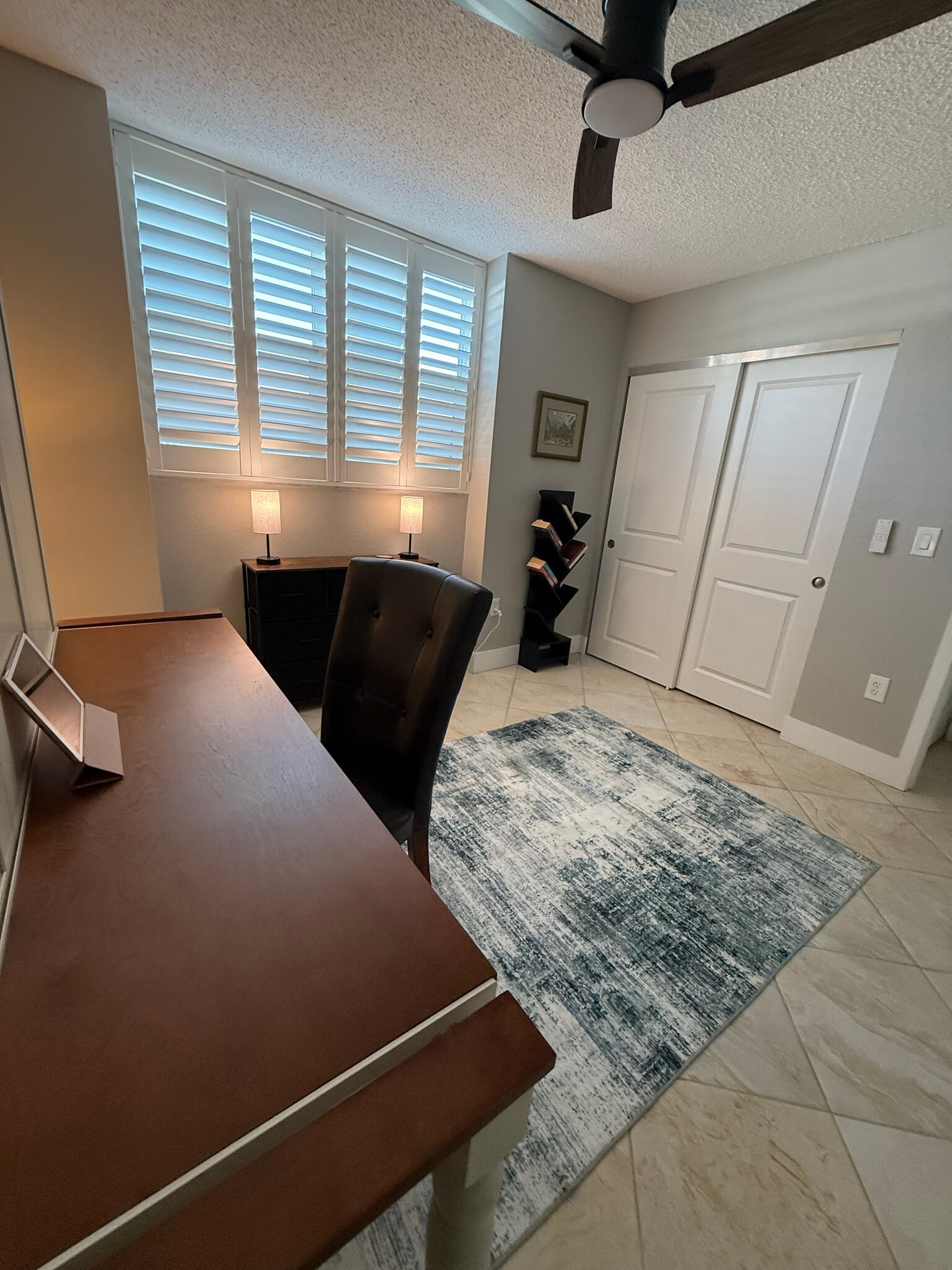 Building Photo - 7560 Bay Island Dr S