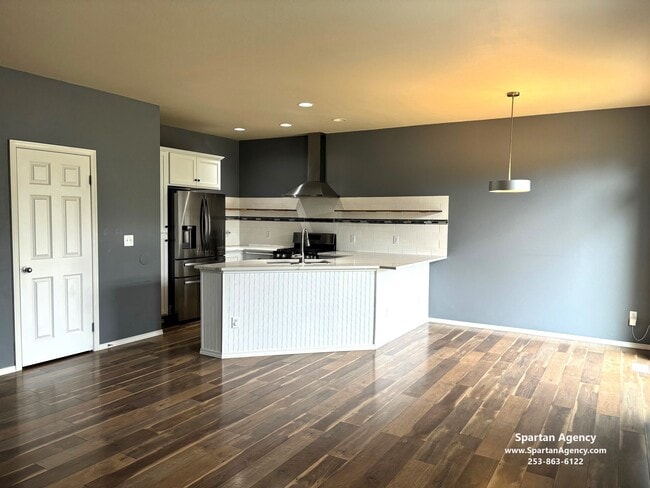 Building Photo - 18302 114th Ave E