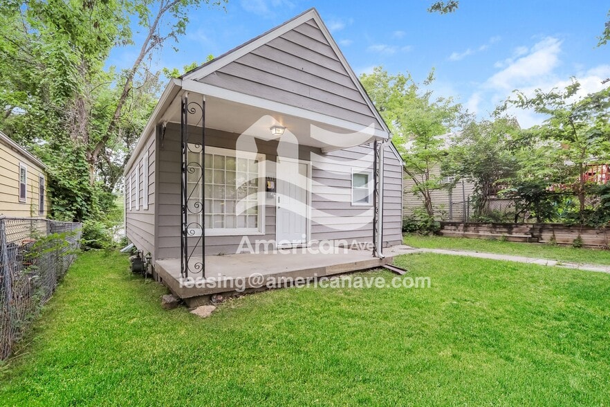 Building Photo - 4412 Myrtle Ave