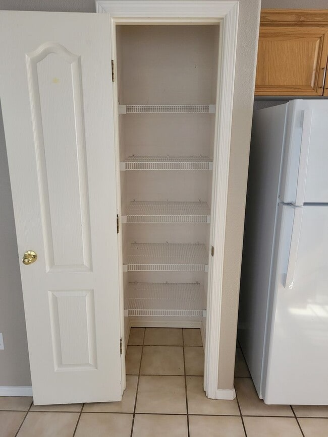 Building Photo - Beautiful 3 bedroom/2 Bath Home!