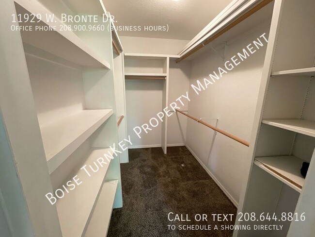 Building Photo - 11929 Bronte Dr