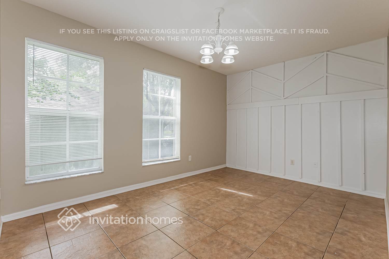 Building Photo - 5901 Grand Loneoak Ln