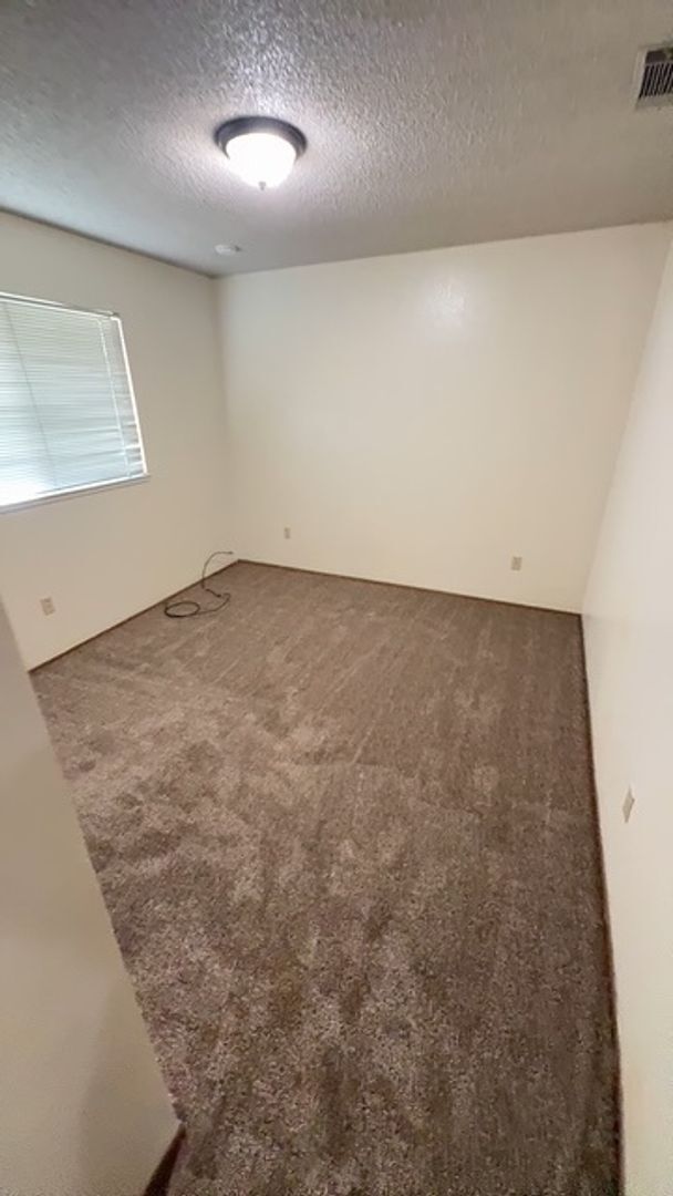 Building Photo - sabe2516