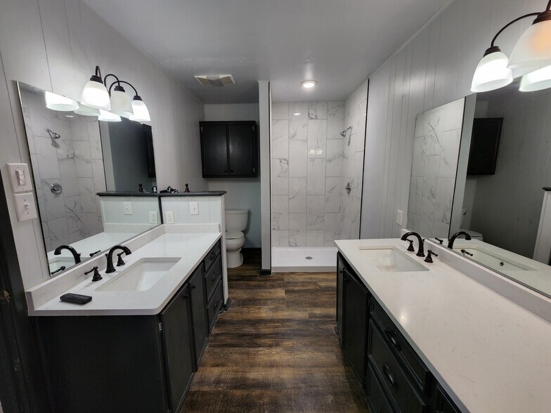 Building Photo - 2629 20th St