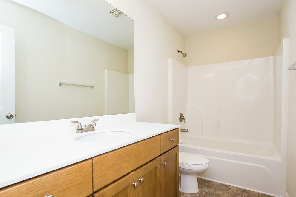 Building Photo - 430 Darbys Run Ct