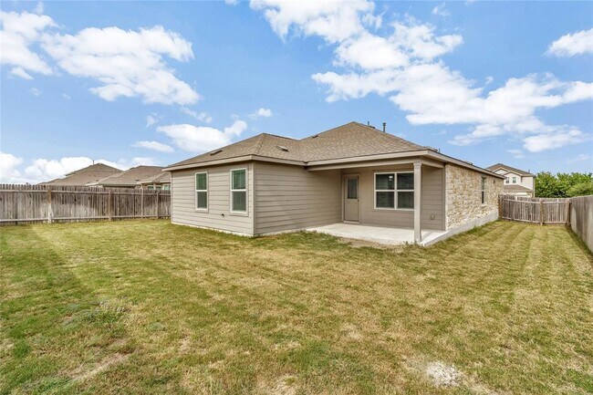 Building Photo - 21316 Quick Fox Dr