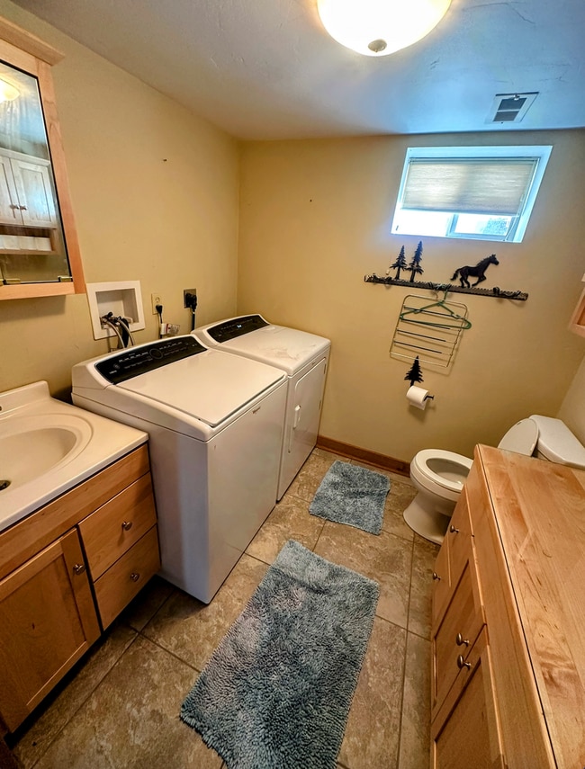 Building Photo - FURNISHED Short Term approved-Gorgeous 4 bed historic home in downtown GJ